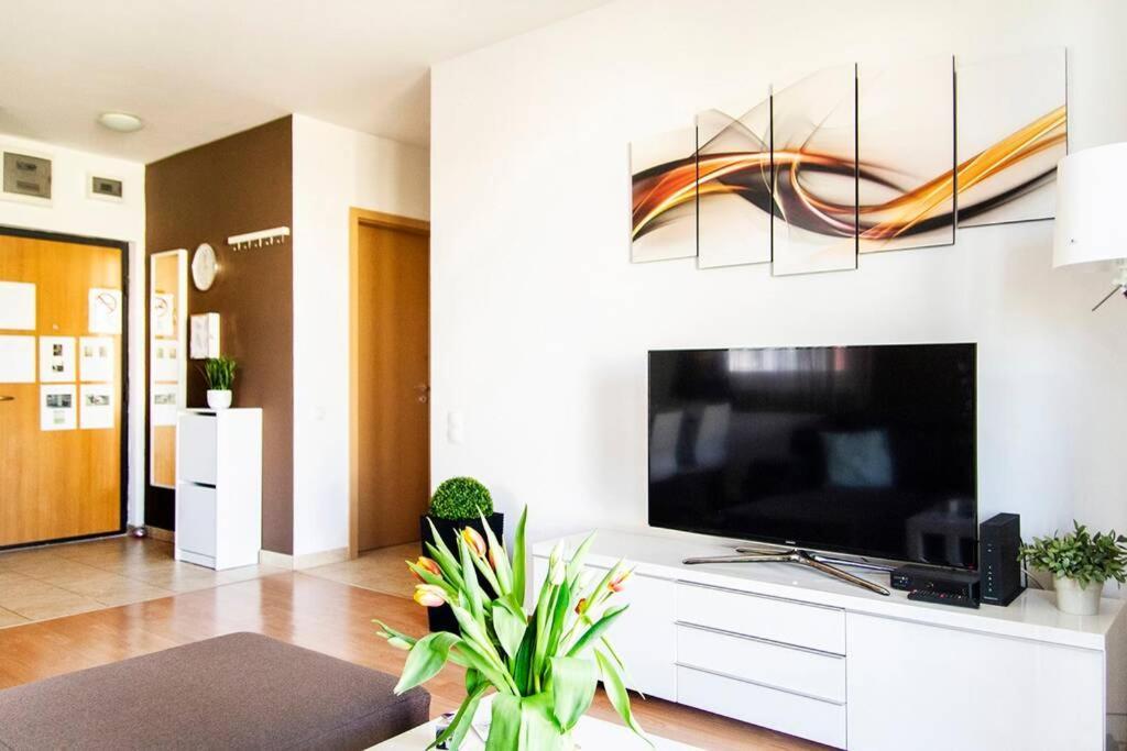 Vip Mini Resort,Private Parking & Balcony Budapeszt Zewnętrze zdjęcie