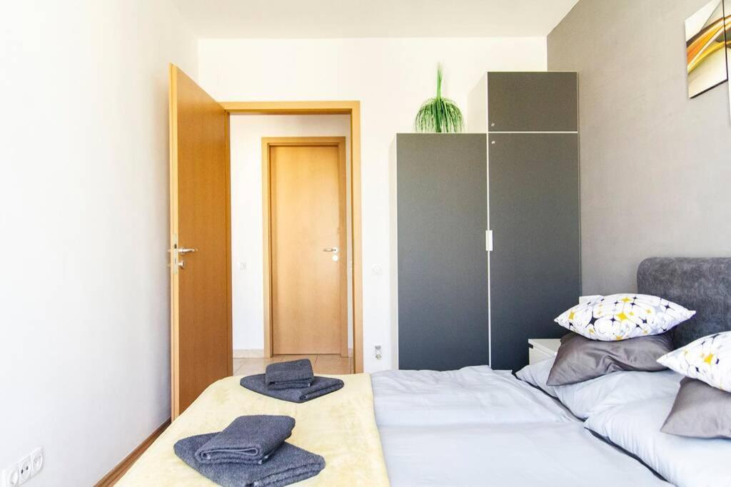 Vip Mini Resort,Private Parking & Balcony Budapeszt Zewnętrze zdjęcie