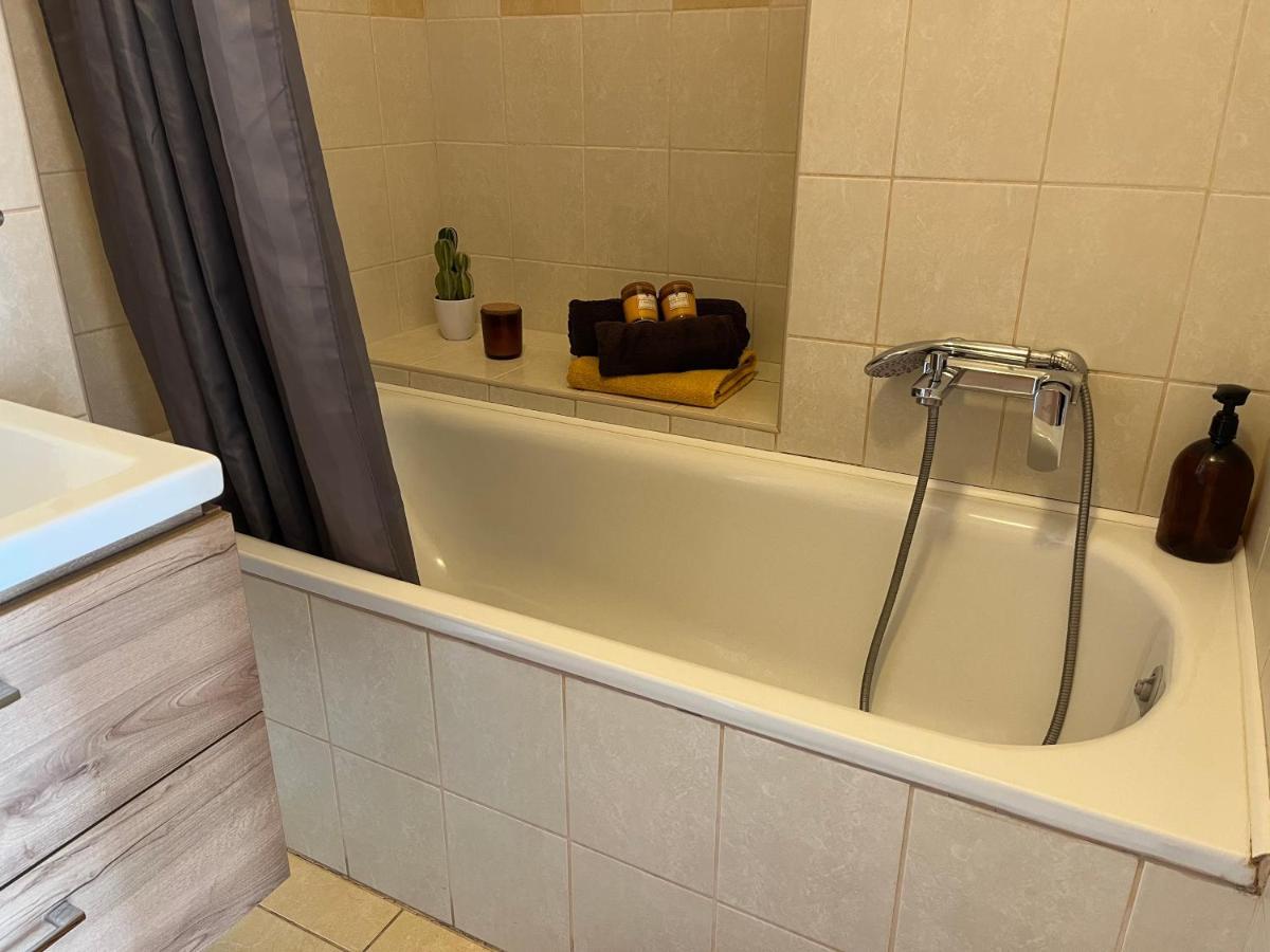 Vip Mini Resort,Private Parking & Balcony Budapeszt Zewnętrze zdjęcie