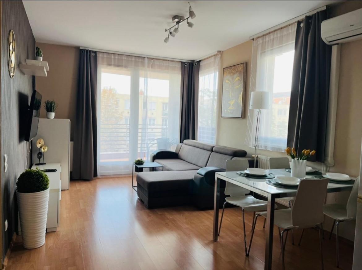 Vip Mini Resort,Private Parking & Balcony Budapeszt Zewnętrze zdjęcie